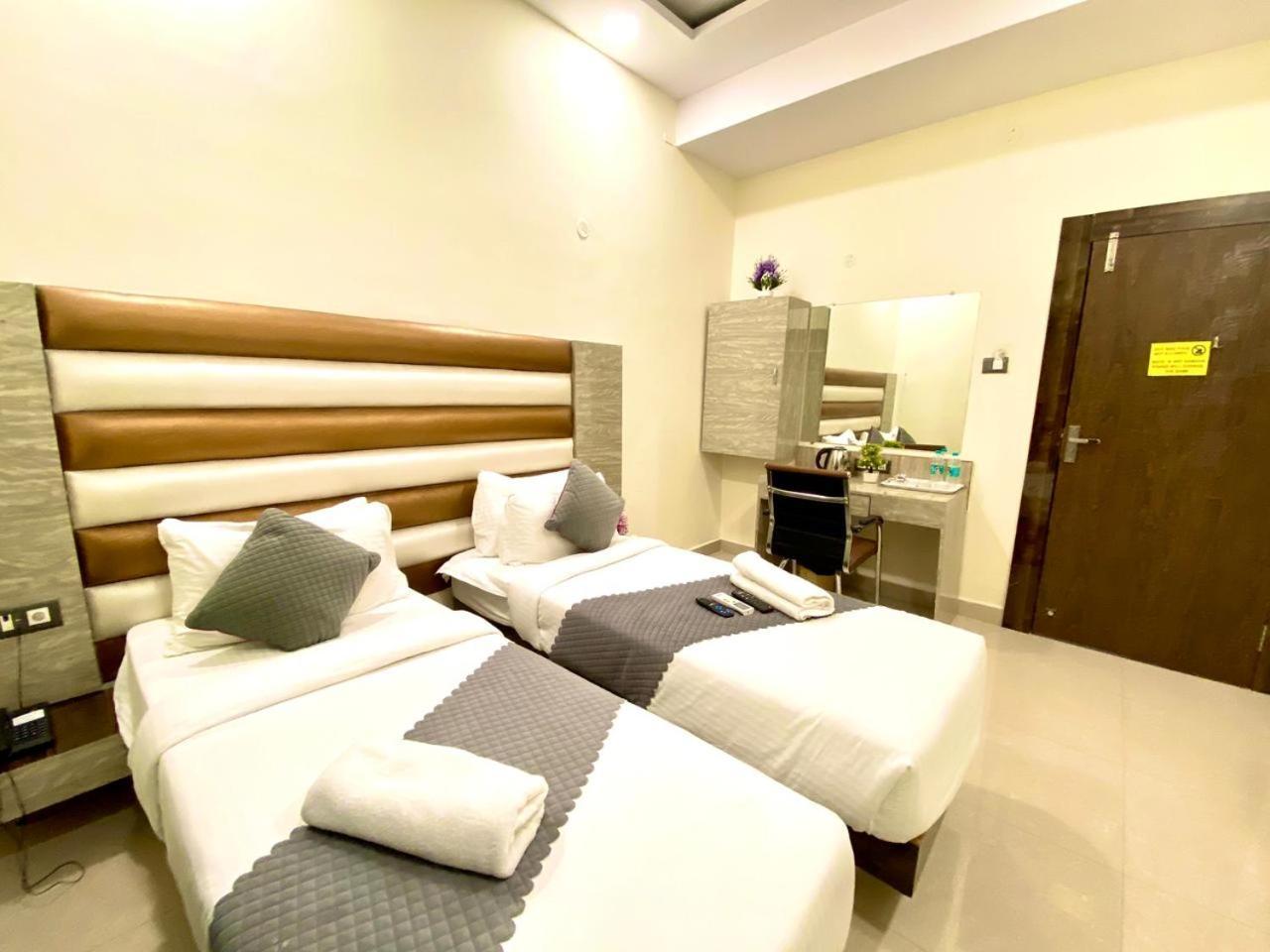 Hotel Sky International- Airport Zone Hyderabad Shamshabad Exterior photo