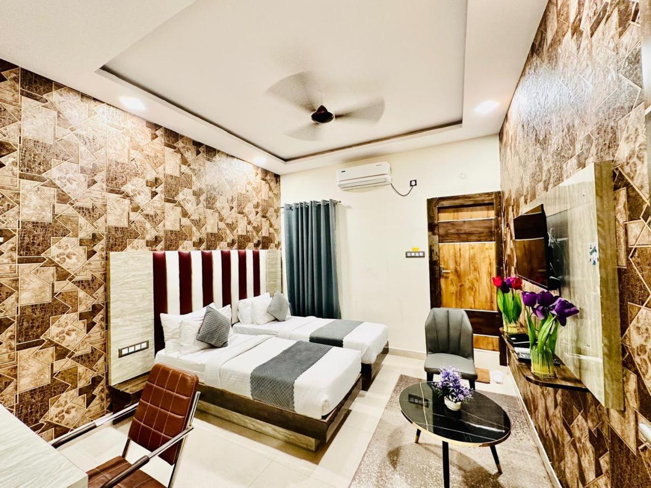 Hotel Sky International- Airport Zone Hyderabad Shamshabad Exterior photo